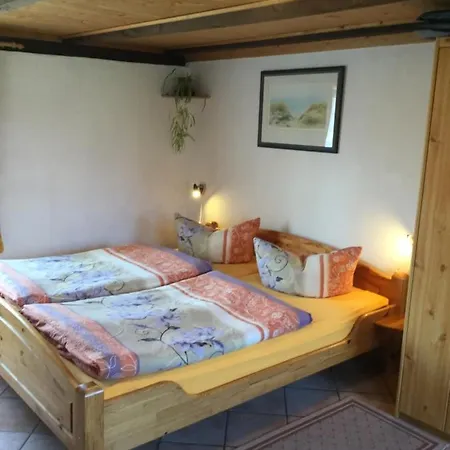 Doppelzimmer *